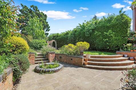 Patio leading to garden from annex area