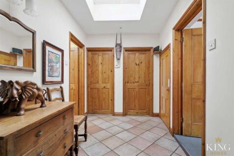 King Homes-102.jpg