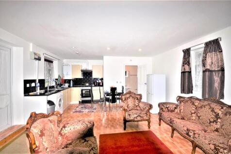 Studio Flat