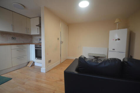 One Bedroom Studio Flat