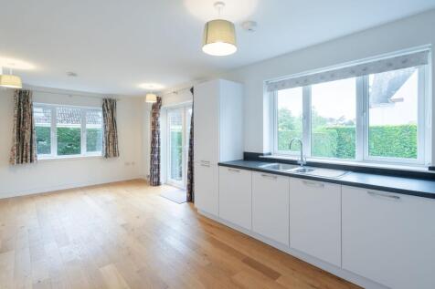 Lounge/Kitchen