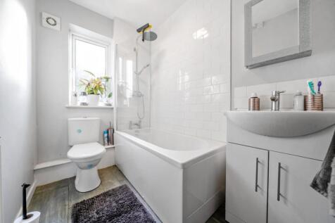 1380739-17-69162aeb2ca0b