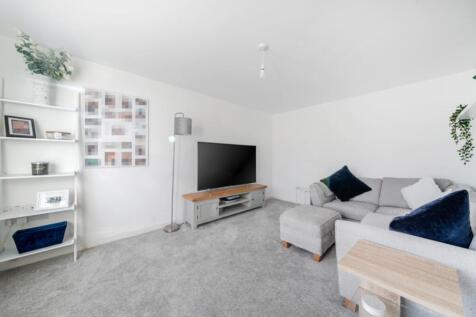 1385040-3-6925a8476be8a