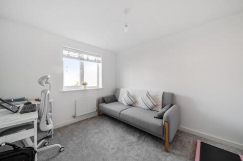 1385040-13-6925a960bac6d