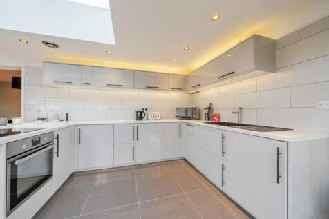 1388232-16-6936c19702a2f