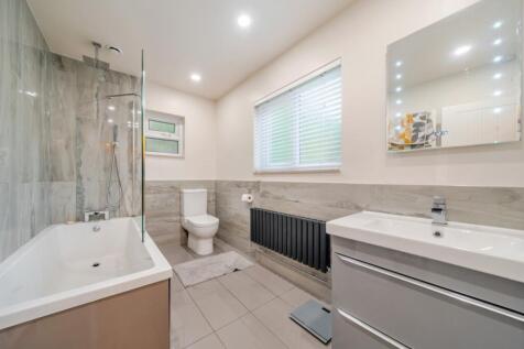 1388232-27-6936c23bde010