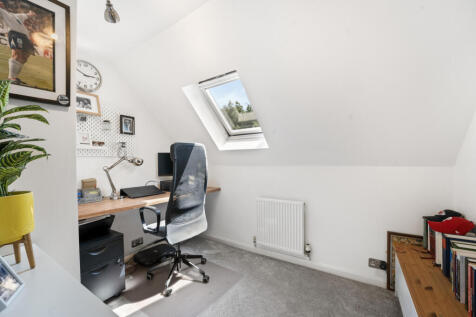 Bedroom 4/study