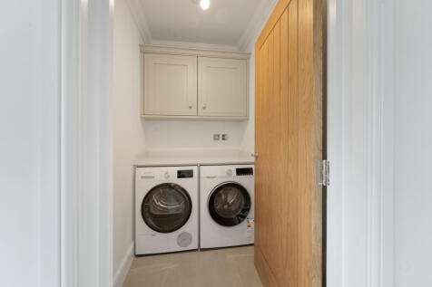 Bathroom  (P1)
