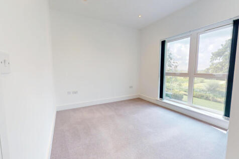 BEDROOM  2