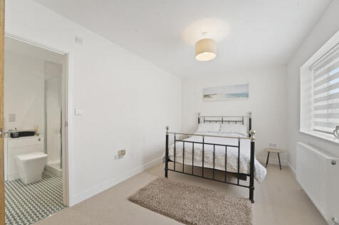 Bedroom4