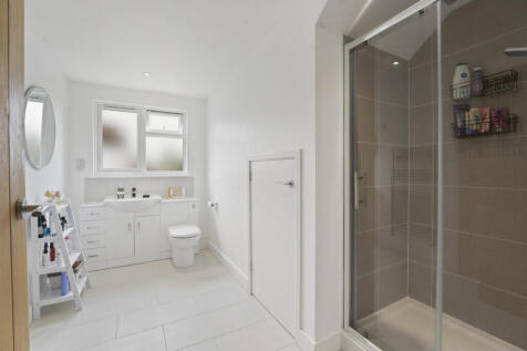Bathroom1