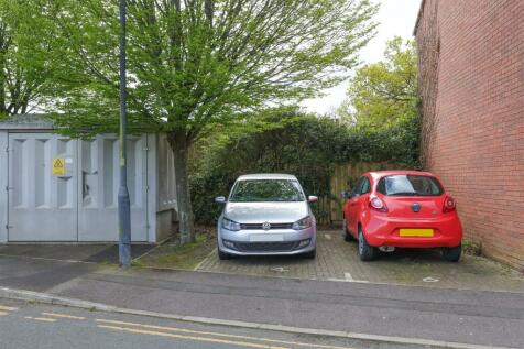 4 new Charlton Way 35.JPG
