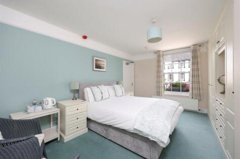 Room 1.JPG