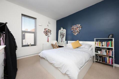 4&#64;1 Claremont Rd 13.JPG