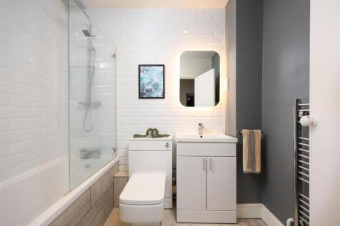 4&#64;1 Claremont Rd 11.JPG