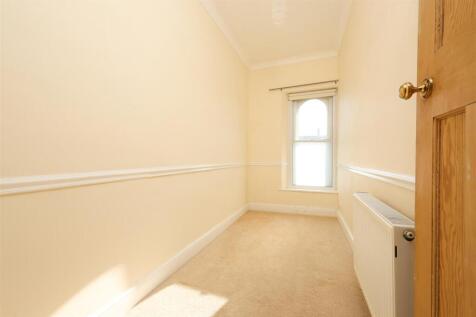 168 High Street 26.JPG