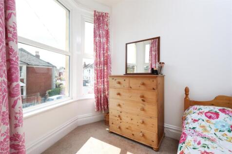 11 Elm Road 18.jpg