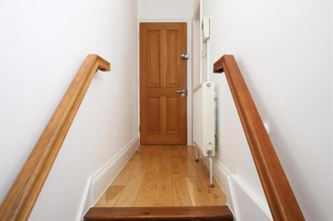 7 Wiseman Apts 7.JPG