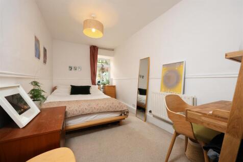 GF 3 Richmond Park Road 15.JPG