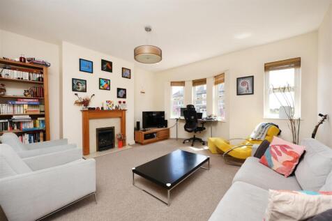 2 Worrall Place 1.JPG