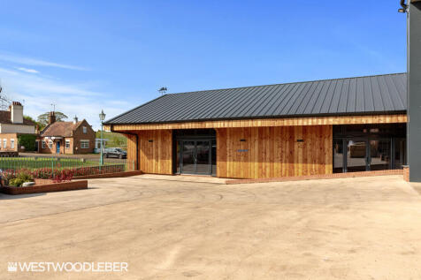 LoadingShed_14