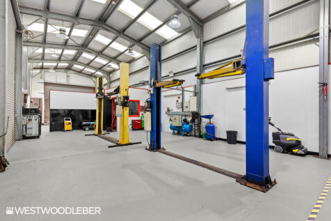 PhoenixGarage_1