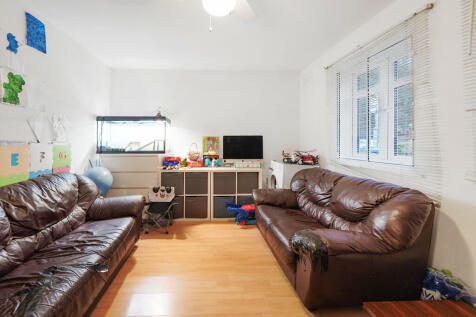 218 Brentfield Ro...