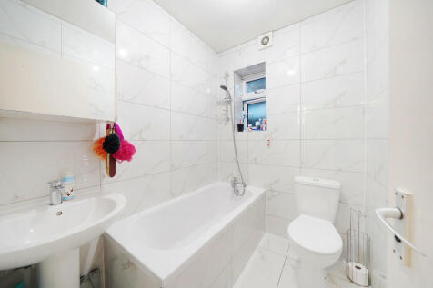 218 Brentfield Ro...