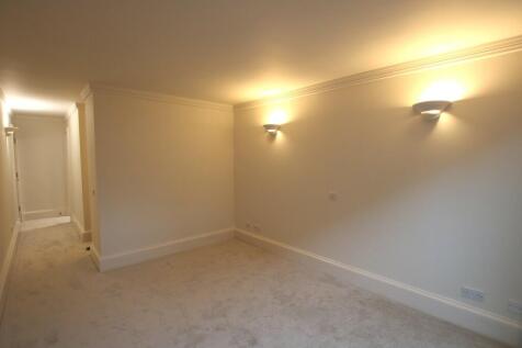 4.master bedroom ...