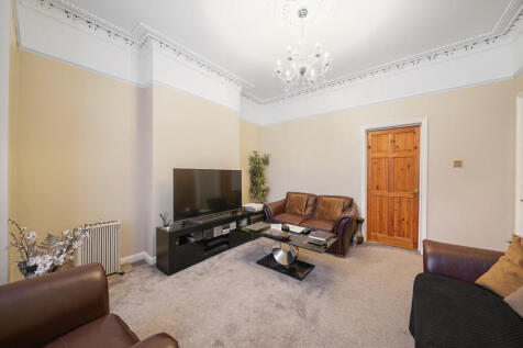 3 Rockhall Road -...
