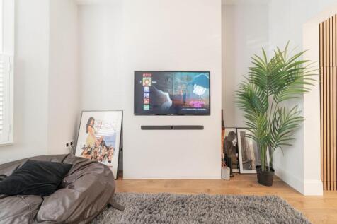 ZR306953-HDR