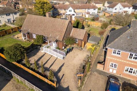 16 Croft Rd, Isleham-0050.jpg