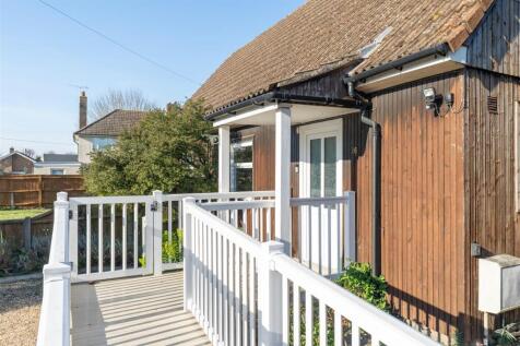 16 Croft Rd, Isleham-02669.jpg