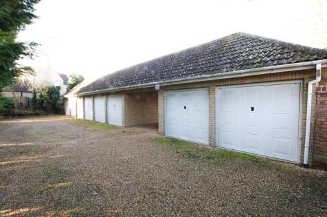 IMG_8151garage.jpg