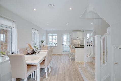 9 Kentwell Pl, Burwell,--5.jpg