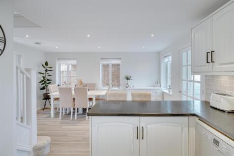 9 Kentwell Pl, Burwell,--13.jpg