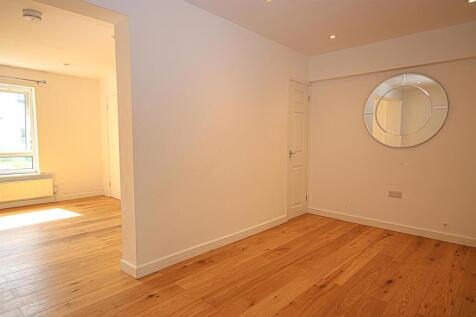 Dining area 1.jpg