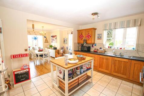 IMG_7369 kitchen.jpg