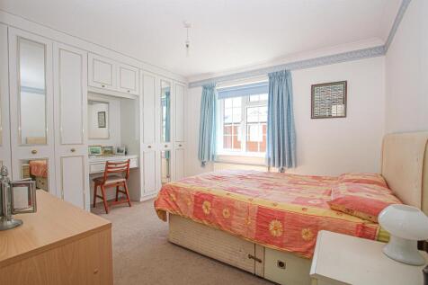 IMG_9950bed.jpg