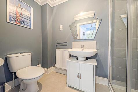 Ensuite.jpg