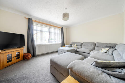 Living room 2