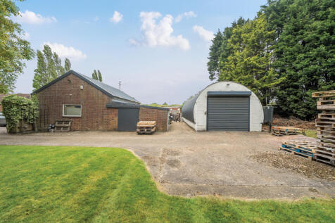 Workshop &amp; Storage