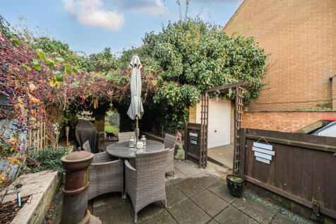 1375239-21-690cd5b6600eb