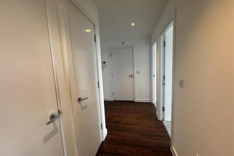 hallway 2.JPG