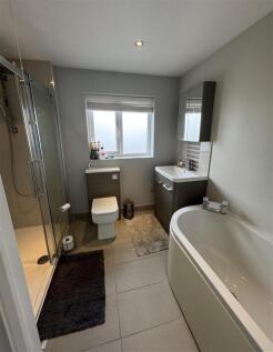 Main bathroom