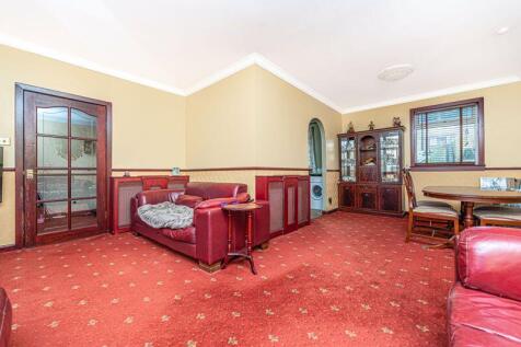 Lounge with open plan Dining