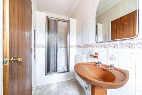 En Suite Shower Room