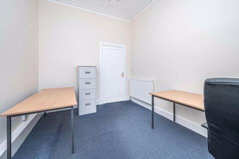 Bedroom 5/Office