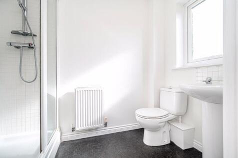 En Suite Shower Room