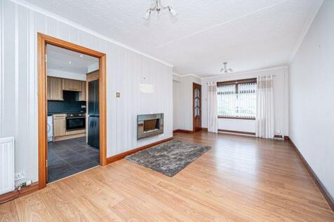 Lounge with open plan Dining